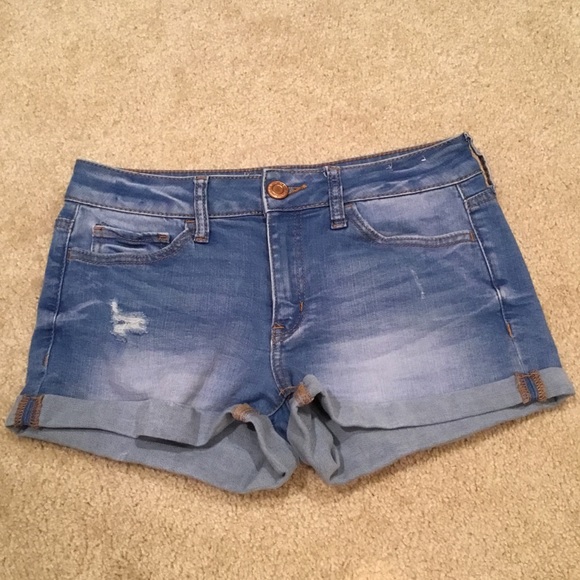 SO Pants - SO Low Rise Denim Shorts